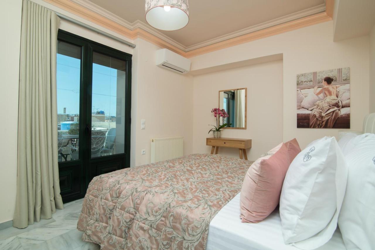 Exanimo Luxury Apartments ザキントス エクステリア 写真
