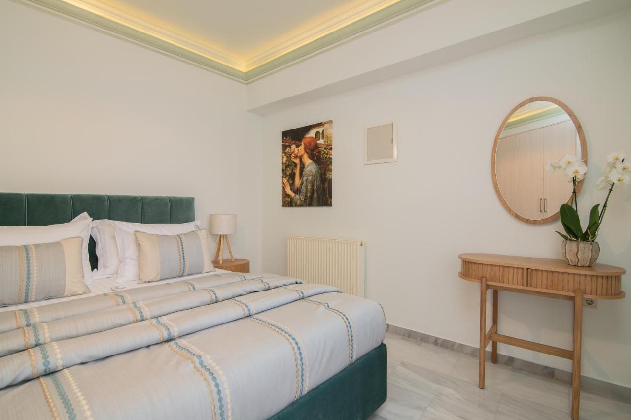 Exanimo Luxury Apartments ザキントス エクステリア 写真