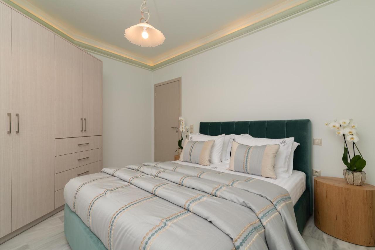 Exanimo Luxury Apartments ザキントス エクステリア 写真