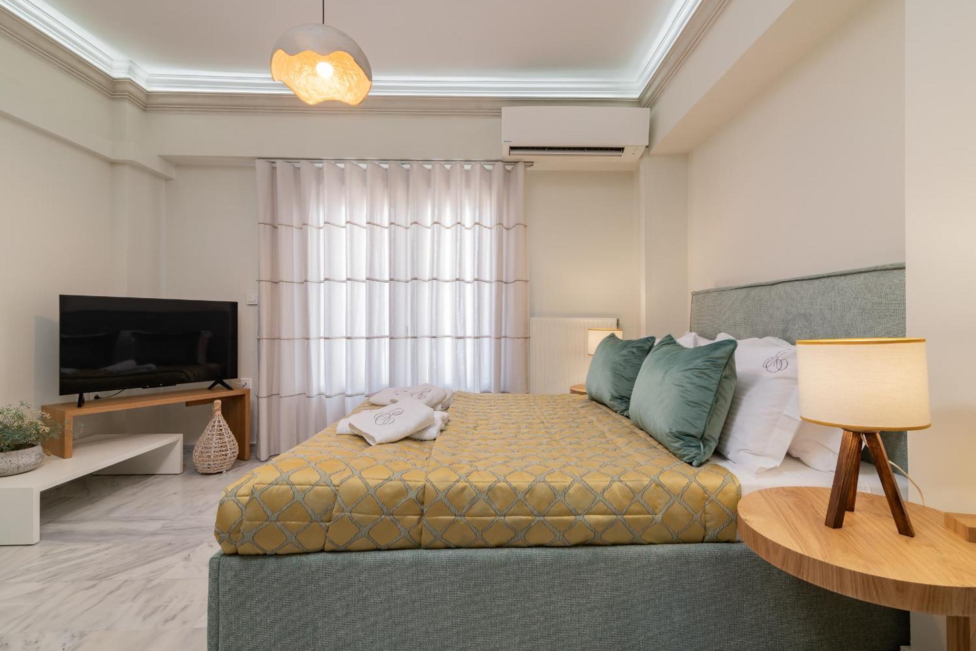Exanimo Luxury Apartments ザキントス エクステリア 写真