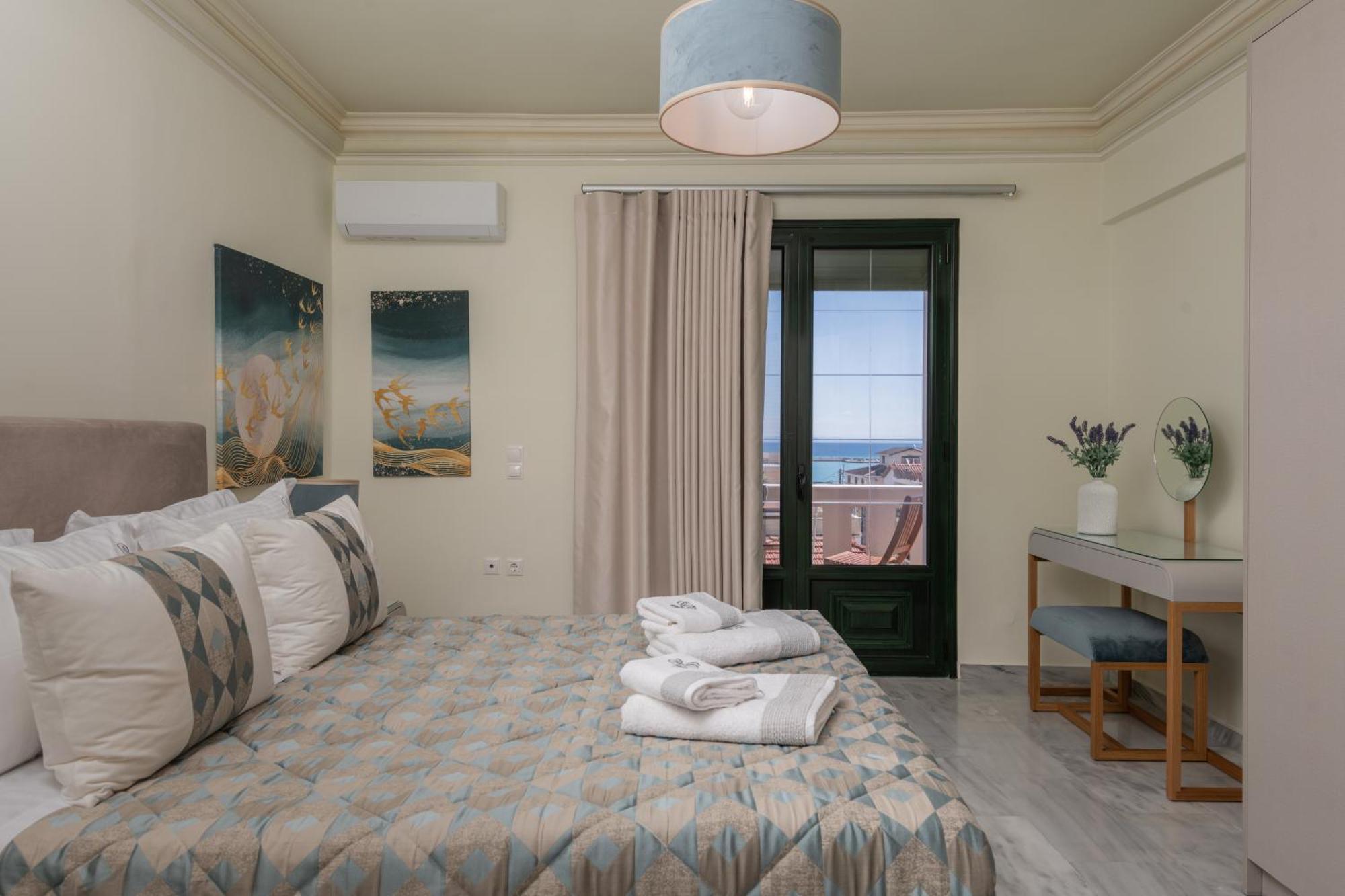 Exanimo Luxury Apartments ザキントス 部屋 写真