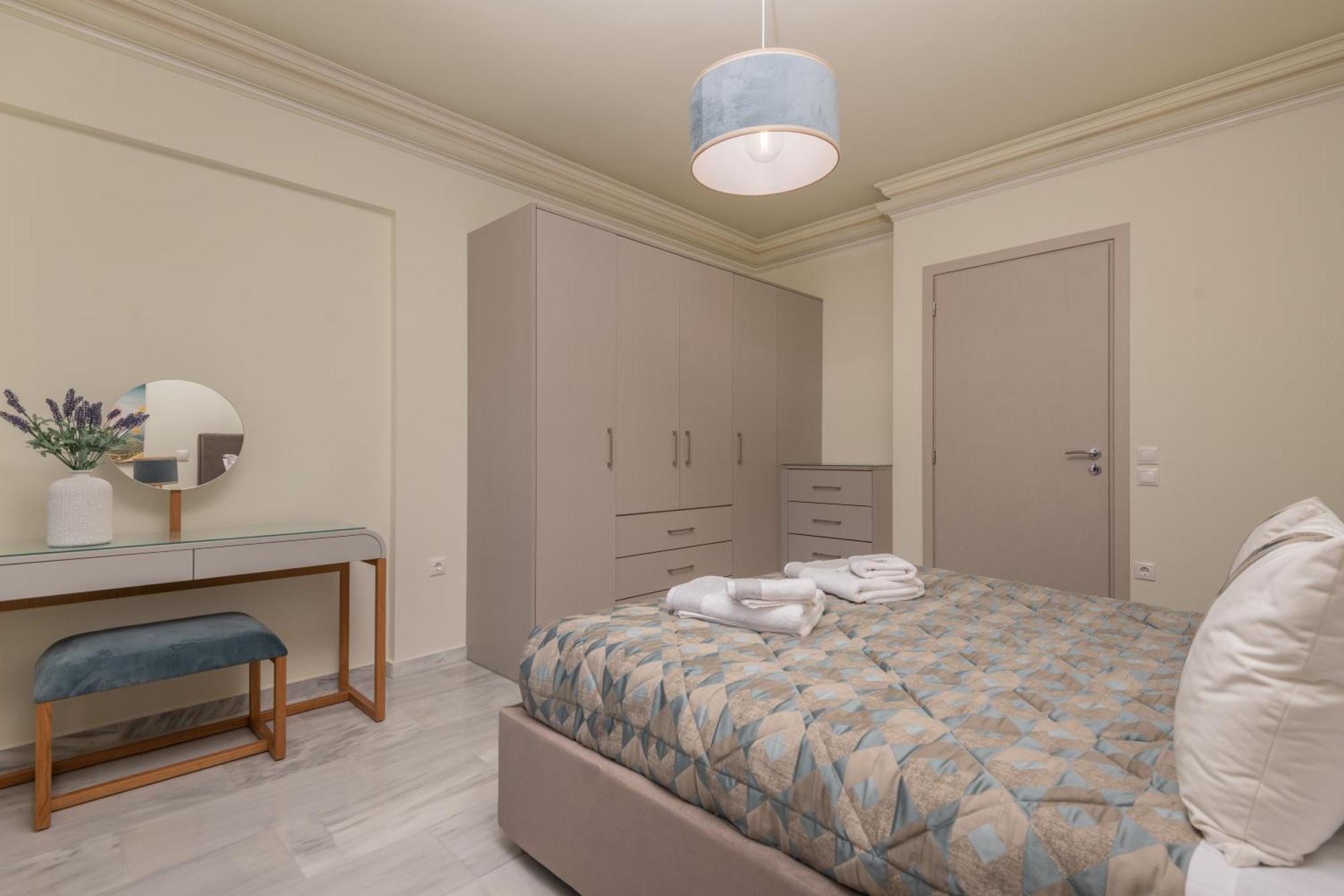 Exanimo Luxury Apartments ザキントス 部屋 写真